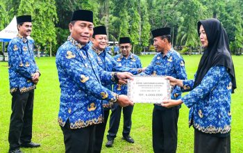 Wabup Deli Serdang  Pimpin Apel Gabungan, Tekankan Pelayanan Publik dan Peningkatan PAD