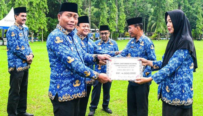 Wabup Deli Serdang  Pimpin Apel Gabungan, Tekankan Pelayanan Publik dan Peningkatan PAD