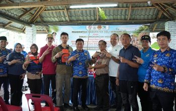 Wabup Lom Lom Suwondo Pimpin Susur Sungai Program Kali Bersih di Tanjung Morawa