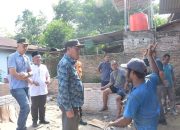 Lom Lom Suwondo Tinjau dan Salurkan Bantuan Korban Puting Beliung di Patumbak